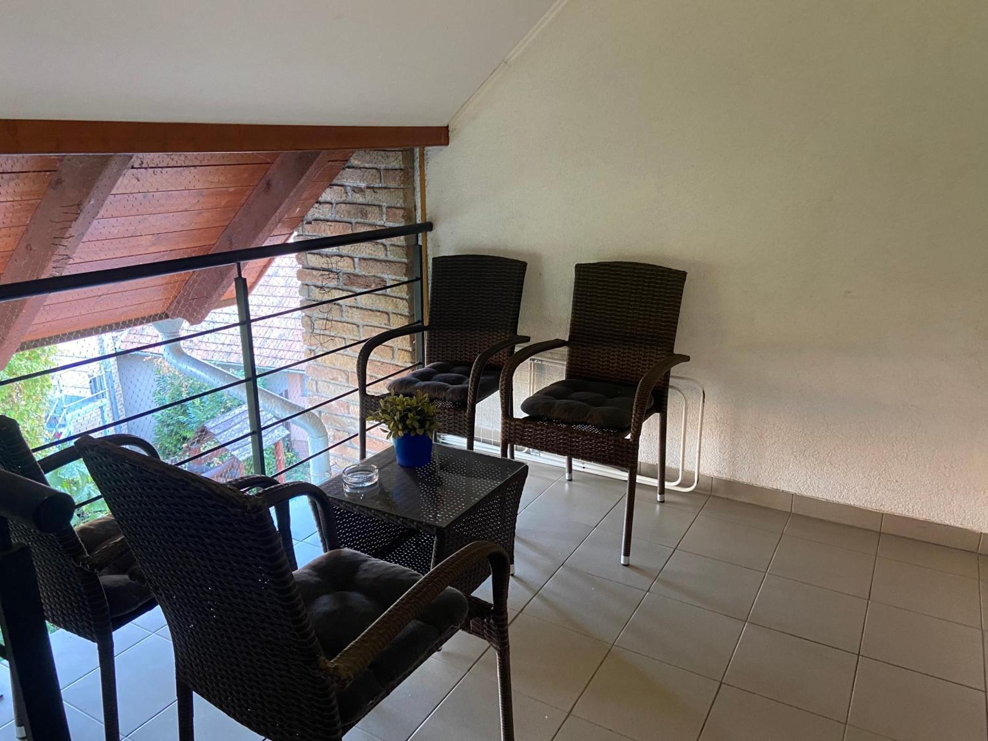 Angyal Apartman Gyula Exterior foto