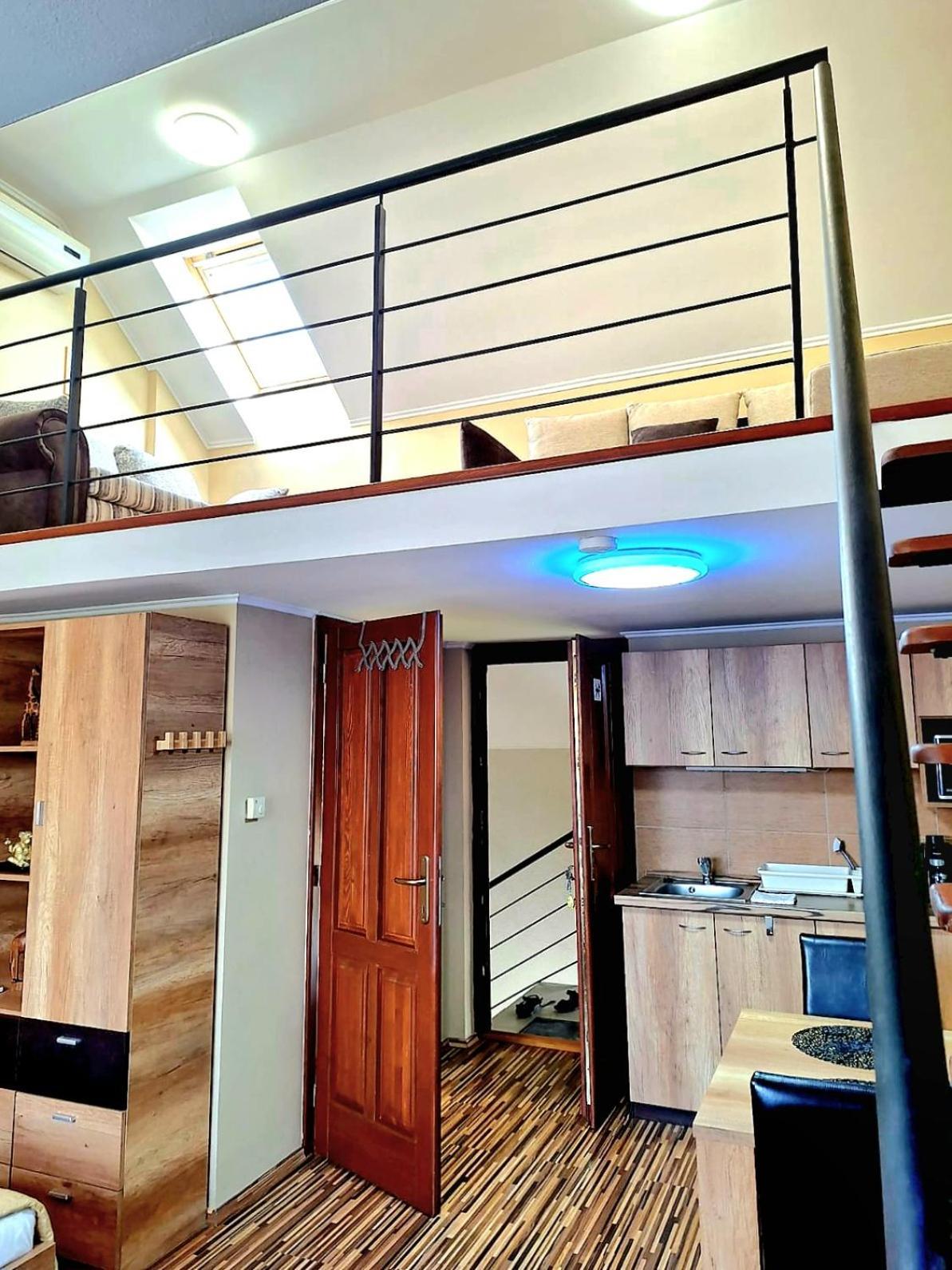 Angyal Apartman Gyula Exterior foto