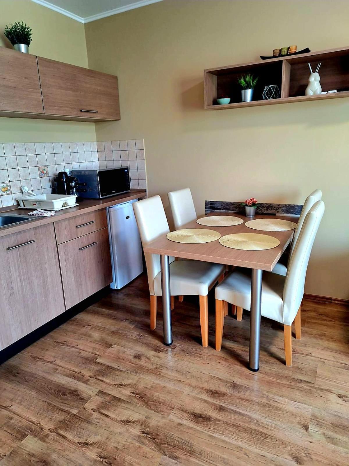 Angyal Apartman Gyula Exterior foto